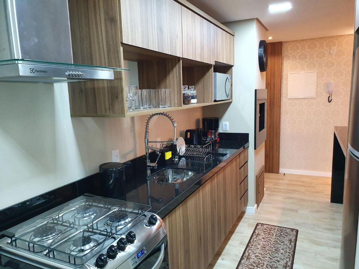 Apto Luxo 800M R. Coberta | 2 Suites | Mobiliado Gramado Kültér fotó